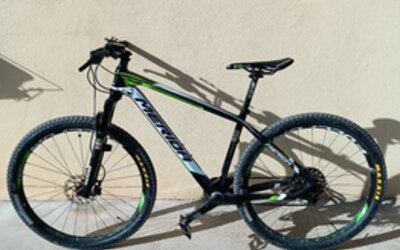 Merida Big Seven team